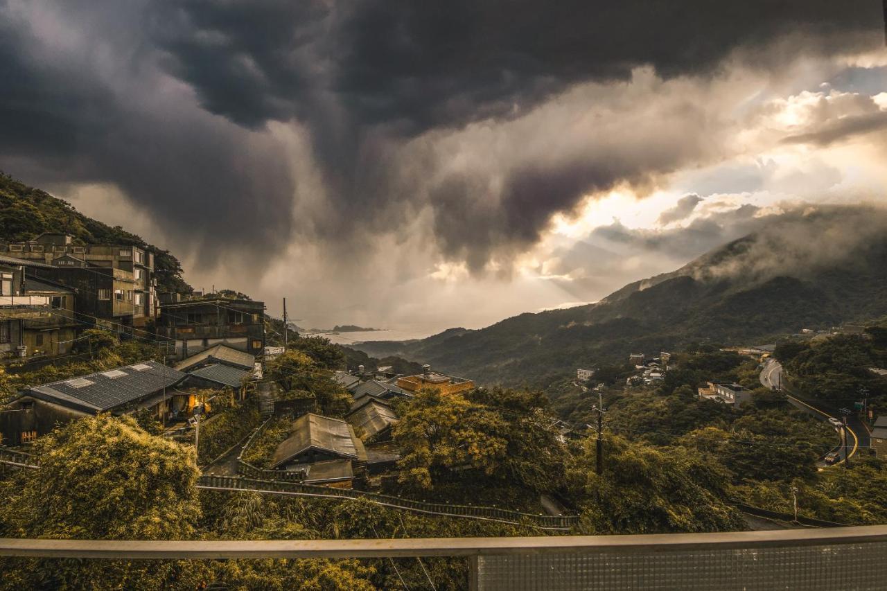 Owlstay Jiufen Green Ray - 故事所 山中夢遊 九份綠光 Bagian luar foto
