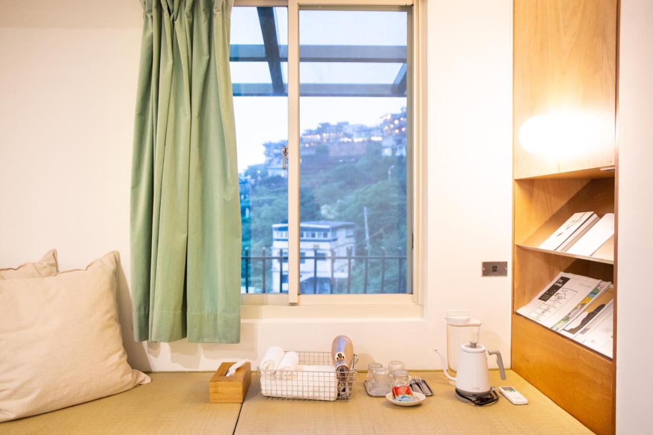 Owlstay Jiufen Green Ray - 故事所 山中夢遊 九份綠光 Bagian luar foto