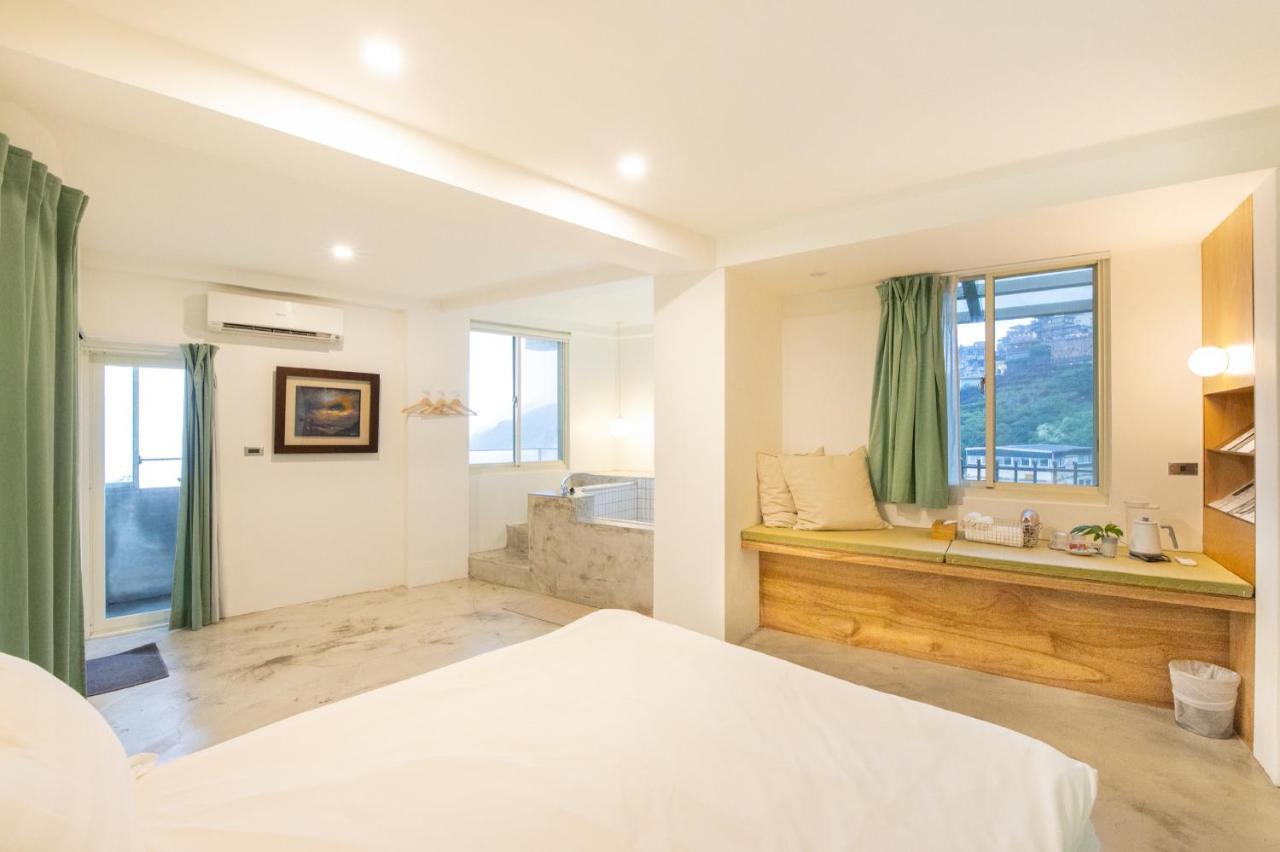 Owlstay Jiufen Green Ray - 故事所 山中夢遊 九份綠光 Bagian luar foto